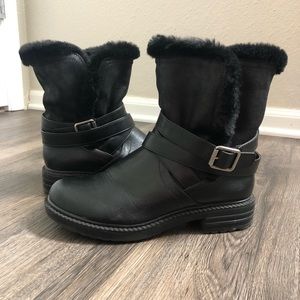 Black boots